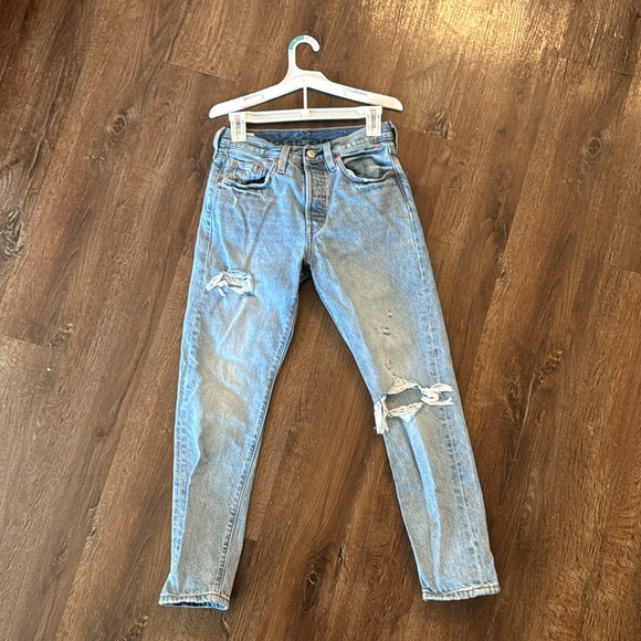 Levi’s 501 Skinny Jean - Picture 2 of 2
